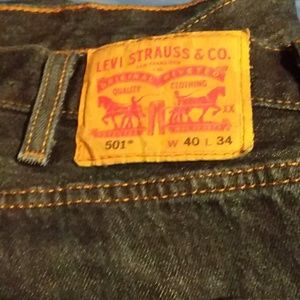 Levi Strauss and Co 501 40x 34 button fly jeans